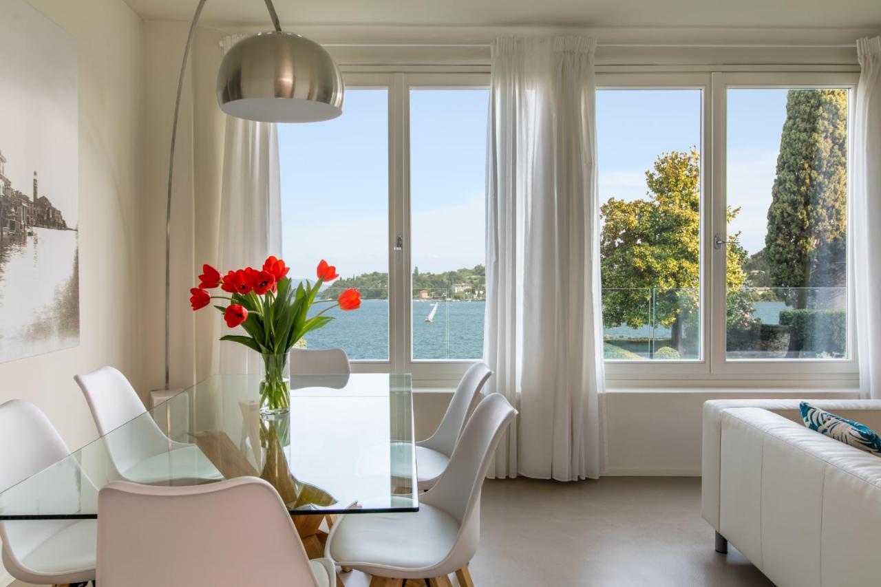 Luxury Lake View Apartments 살로 외부 사진
