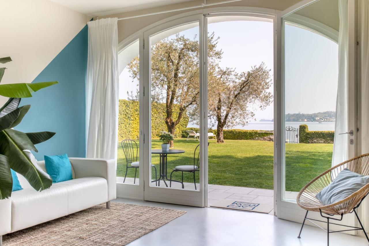 Luxury Lake View Apartments 살로 외부 사진