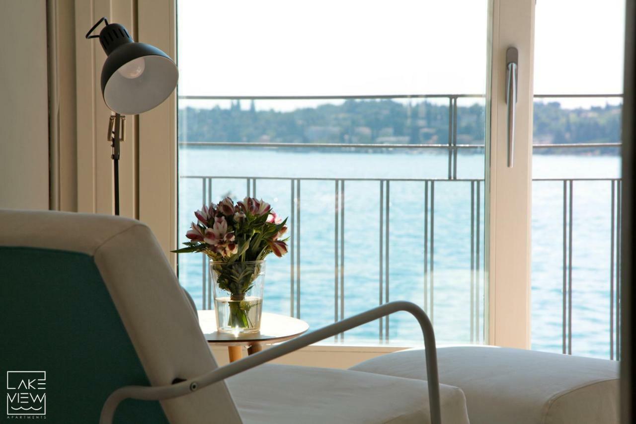 Luxury Lake View Apartments 살로 외부 사진