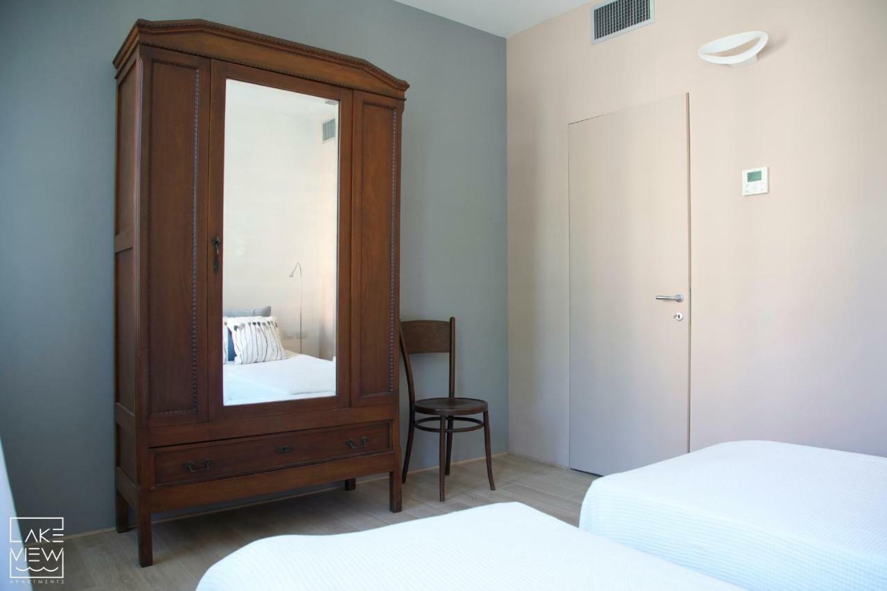 Luxury Lake View Apartments 살로 외부 사진